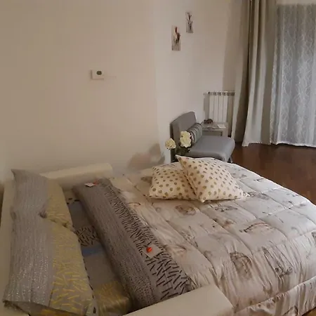 Apartment Sisters House Parco Leonardo *